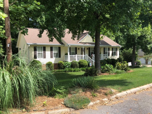 June-1001 Spring Glen2