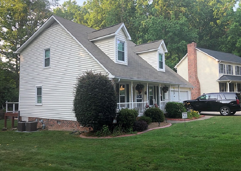 June-3 905 Sprg Glen Dr-Michael Marsha Johnson2